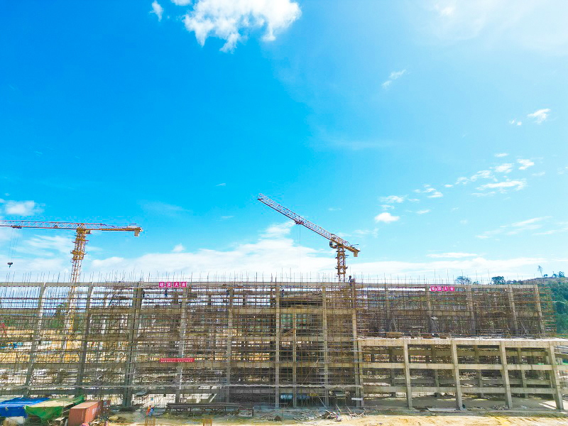 2023年7月19日 印尼嘉曼项目主厂房结顶 2023年7月19日 印尼嘉曼项目主厂房结顶